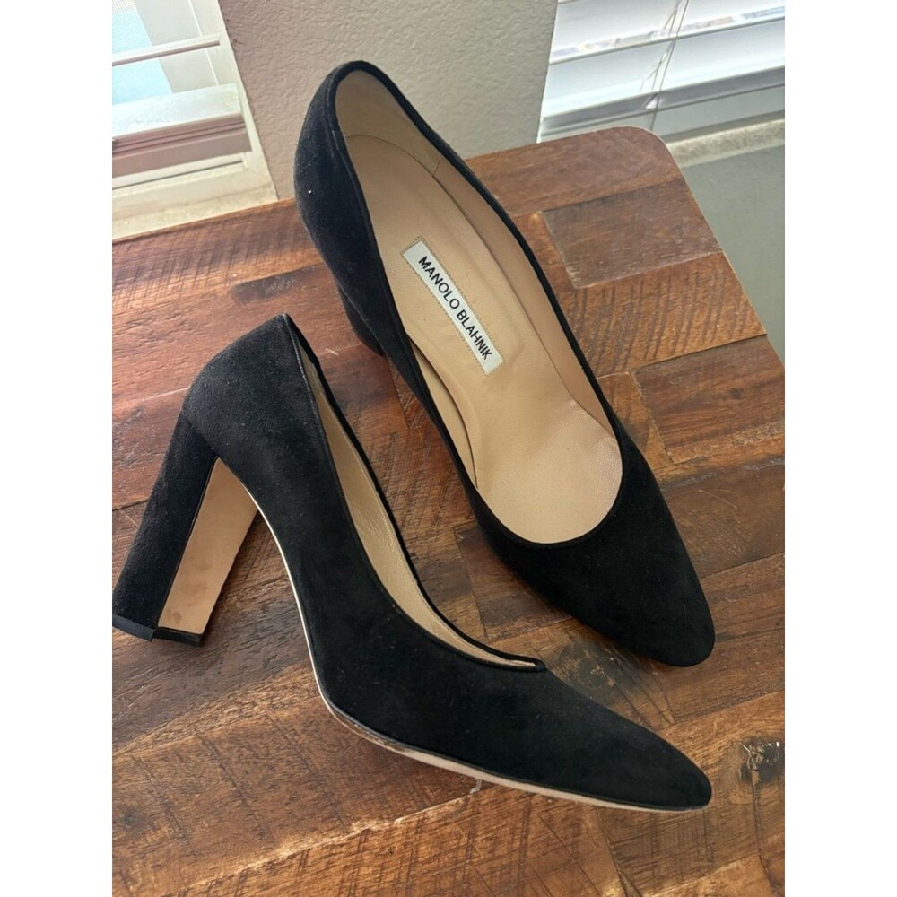 Manolo Blahnik Black Suede Pointed Block Heel Pumps size 40